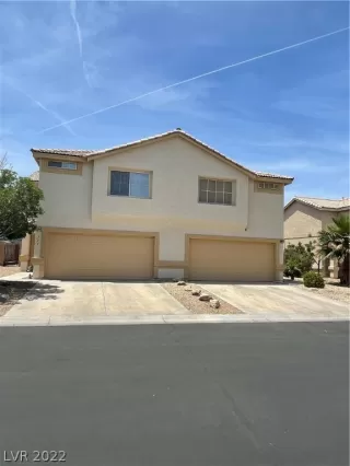 Photo #2: 2399179 Listing 