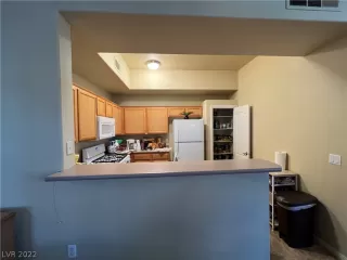 Photo #1: 2399217 Listing 