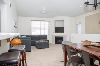 Photo #3: 2399261 Listing 