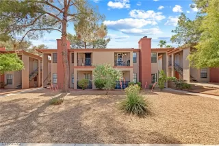 Photo #3: 2399295 Listing 