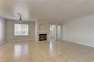 Photo #2: 2399306 Listing