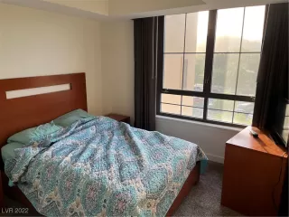 Photo #1: 2399321 Listing 