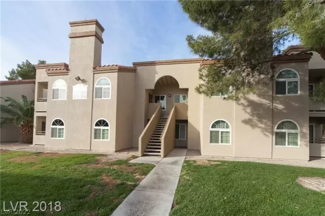 MLS: 2399386 Condo For Sale