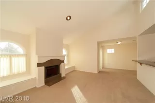 Photo #1: 2399386 Listing