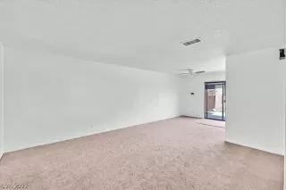 Photo #2: 2399410 Listing