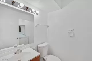 Photo #5: 2399410 Listing