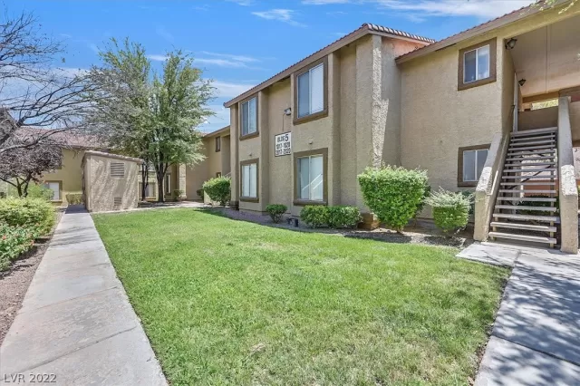 MLS: 2399411 Condo For Sale