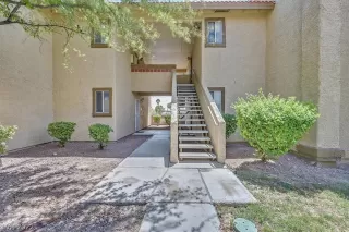 Photo #1: 2399411 Listing