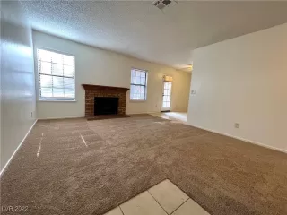 Photo #2: 2399424 Listing 