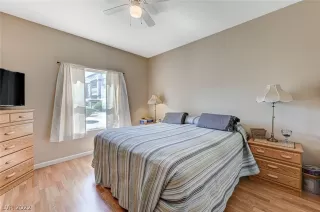 Photo #5: 2399466 Listing 