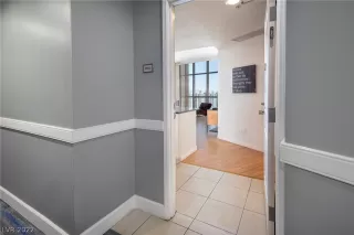 Photo #1: 2399467 Listing