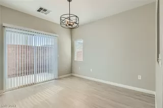 Photo #4: 2399575 Listing 