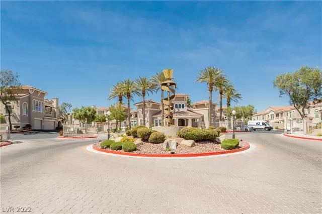 MLS: 2399577 Condo For Sale