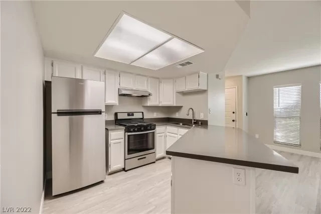 MLS: 2399578 Condo For Sale