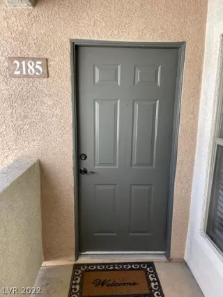 Photo #1: 2399588 Listing