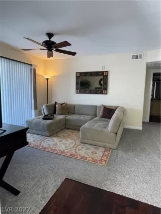 Photo #2: 2399588 Listing