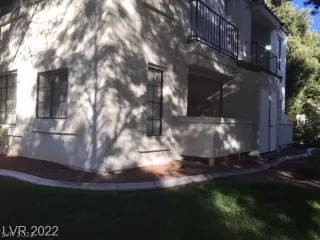 Photo #1: 2399591 Listing 