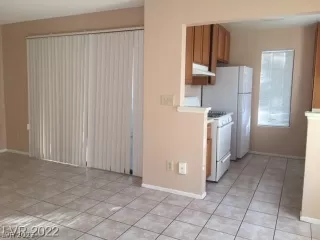 Photo #4: 2399591 Listing 