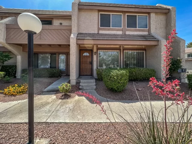 MLS: 2399656 Condo For Sale