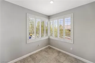 Photo #3: 2399666 Listing 