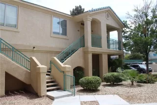 Photo #1: 2399672 Listing 