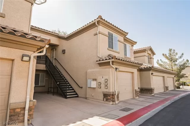 MLS: 2399698 Condo For Sale