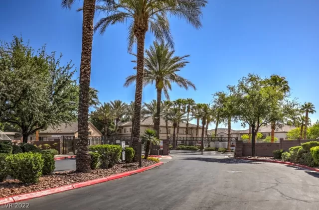 MLS: 2399705 Condo For Sale