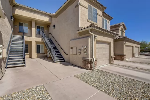 MLS: 2399761 Condo For Sale