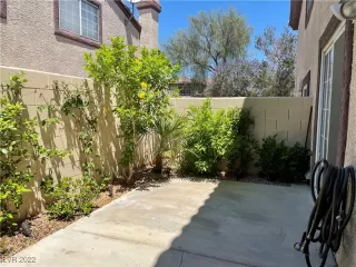 Photo #1: 2399848 Listing 