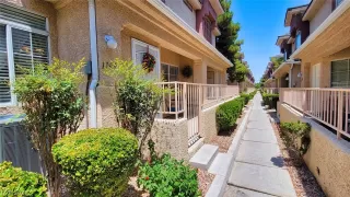 Photo #2: 2399894 Listing 