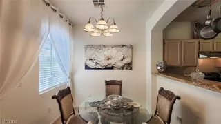 Photo #6: 2399894 Listing 