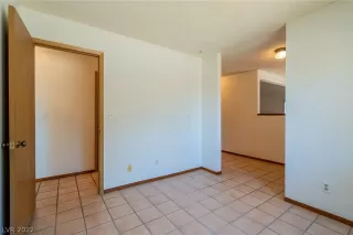 Photo #6: 2399956 Listing 