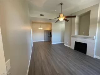 Photo #2: 2399961 Listing