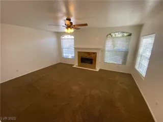 Photo #2: 2400018 Listing 