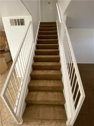 Photo #4: 2400018 Listing 