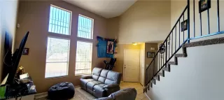 Photo #4: 2400044 Listing 