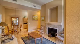 Photo #6: 2400086 Listing 