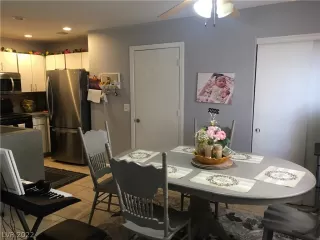 Photo #1: 2400202 Listing 