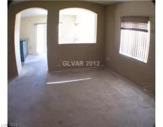 Photo #5: 2400245 Listing 