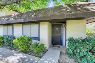 Photo #1: 2400254 Listing