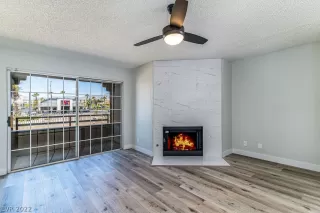 Photo #6: 2400266 Listing 