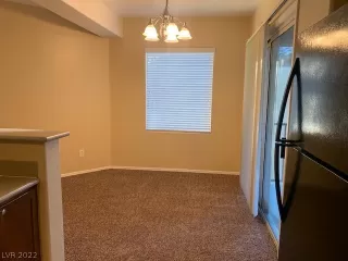 Photo #5: 2400360 Listing 