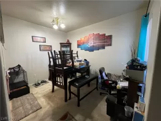 Photo #4: 2400371 Listing