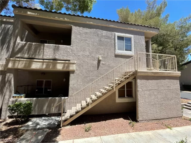 MLS: 2400374 Condo For Sale