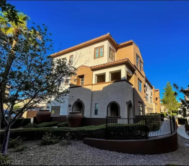 MLS: 2400446 Condo For Sale