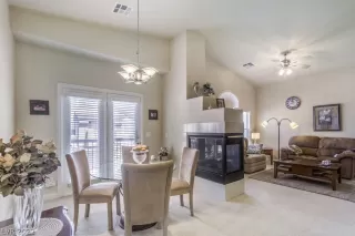 Photo #3: 2400614 Listing