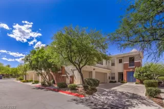 Photo #2: 2400637 Listing 