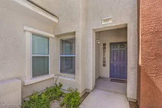 Photo #3: 2400637 Listing 