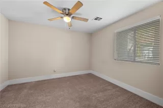 Photo #1: 2400652 Listing