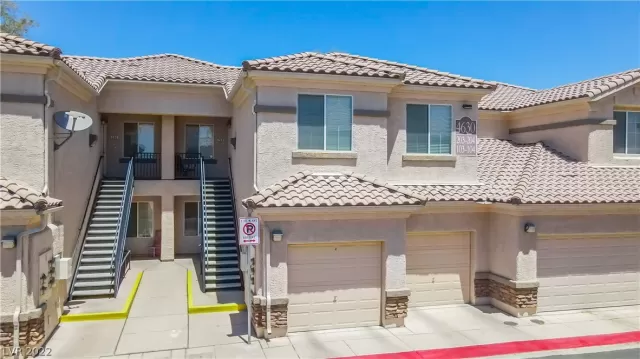 MLS: 2400721 Condo For Sale